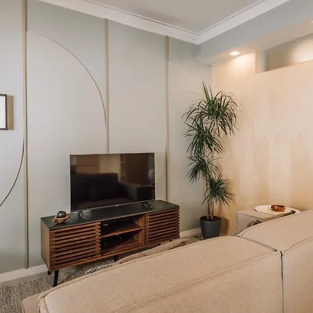 Apartamento Alvares - 1 Bedroom And Terrace In Arroios *